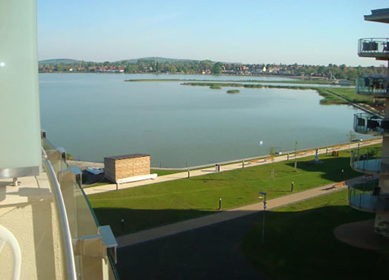 Wellness Apartments In Velence Eksteriør bilde